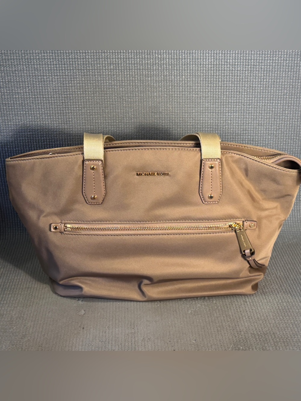 Michael Kors Kelsey Medium Nylon Tote Bag